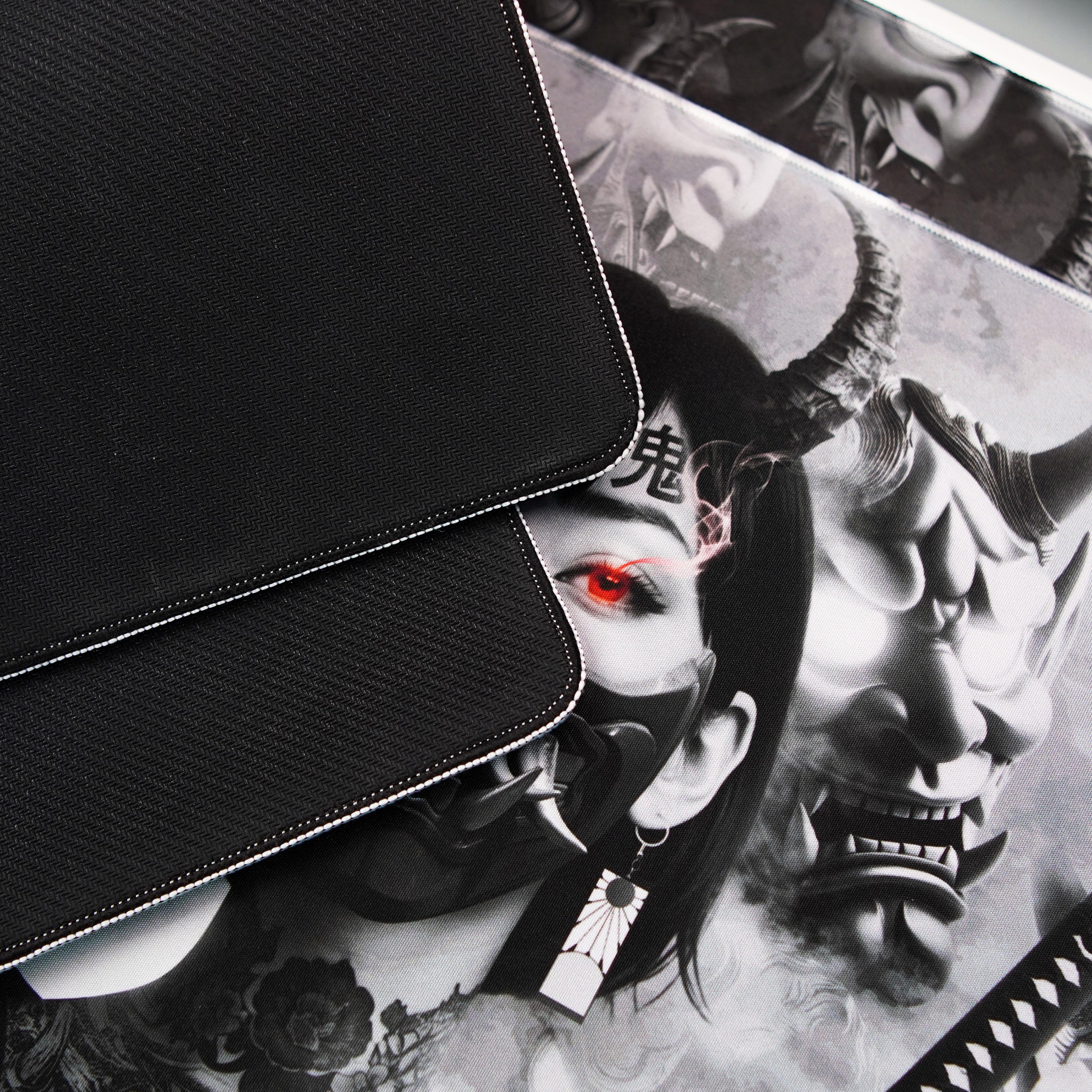 Galatix ONI GIRL - Mousepad Gaming XL XXL Control Surface Cordura Waterproof Japanese Deskmat Aesthetic