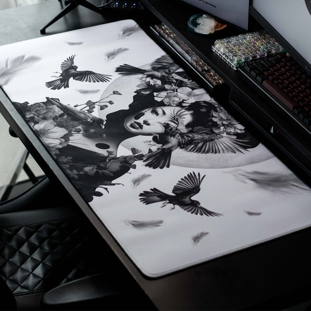 Galatix Yatagarasu Mouse Pad Jepang Waterproof Deskmat Aeesthetics Gaming Mousepad XL XXL 40x90cm x 4mm